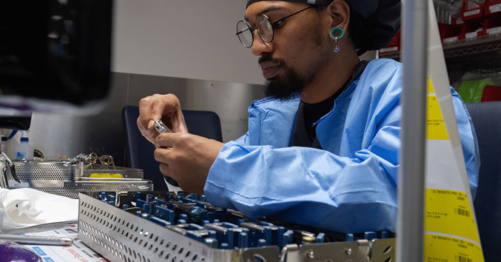 Sterile Processing Technicians Keep Each Other Accountable